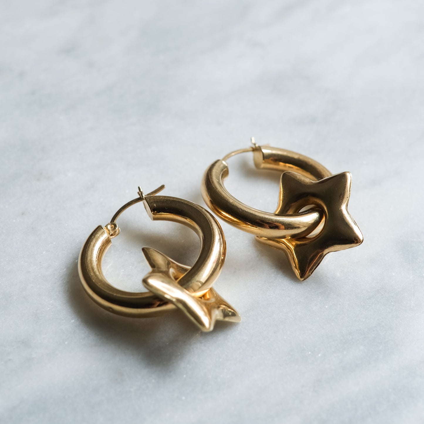 Vintage 14K Yellow Gold Puffy Star Hoop Earrings